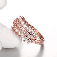 Picture of Three-Dimensional White Fashion Rings