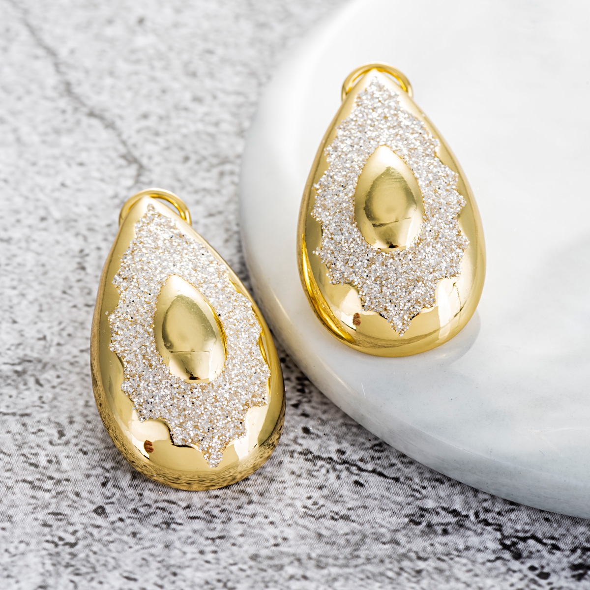 Dubai Casual Stud Earrings Online Only