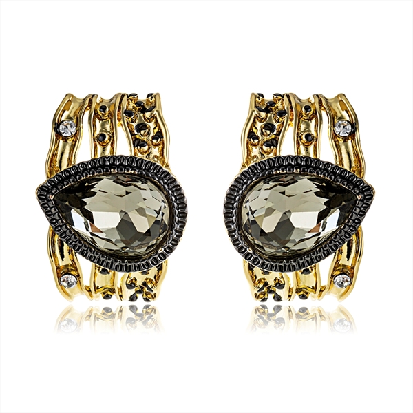Picture of Filigree Small Gold Plated Stud Earrings