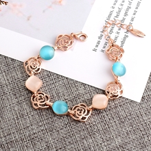 Show details for Zinc Alloy Rose Gold Plated Fashion Bracelet Factory Direct