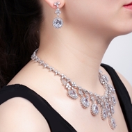 Picture of Copper or Brass Platinum Plated Necklace and Earring Set with Unbeatable Quality