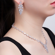 Picture of Origninal Big Platinum Plated Necklace and Earring Set