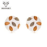 Picture of Stylish Small Classic Big Stud Earrings
