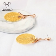Picture of Eye-Catching Platinum Plated Zinc Alloy Dangle Earrings with Member Discount