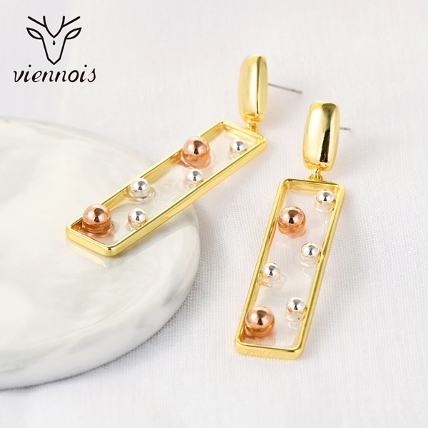 Picture of Low Cost Zinc Alloy Classic Dangle Earrings with Low Cost