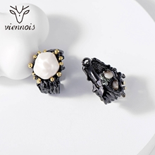 Show details for Impressive Gunmetal Plated Dubai Stud Earrings with Low MOQ