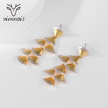 Show details for Zinc Alloy Gold Plated Dangle Earrings with Unbeatable Quality