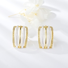 Show details for Dubai Zinc Alloy Stud Earrings with Beautiful Craftmanship