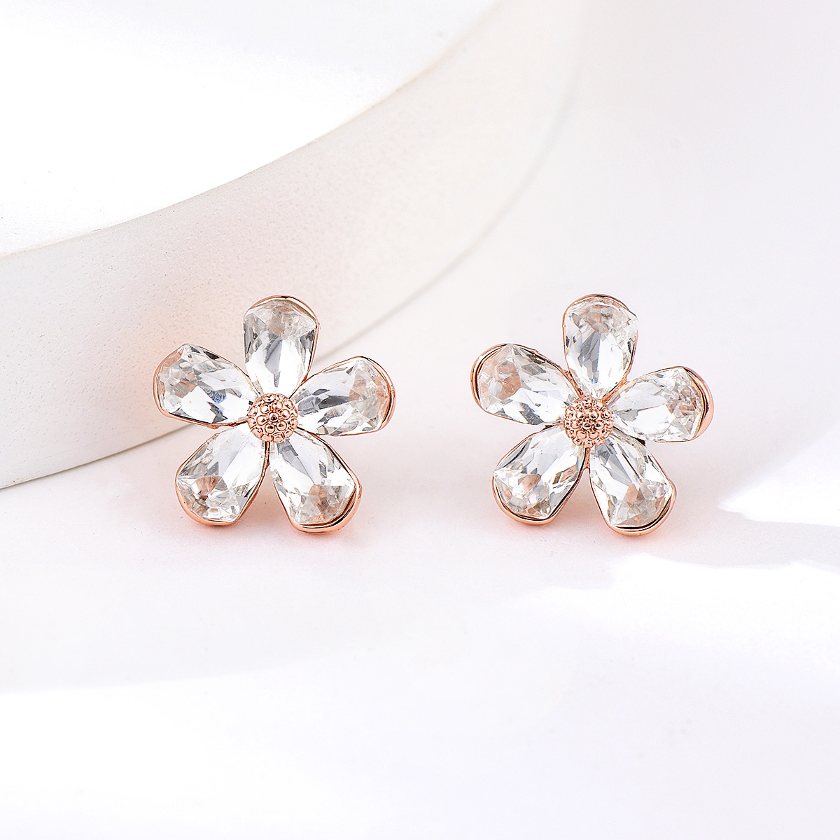 Pretty Artificial Crystal Classic Stud Earrings