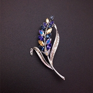 Show details for Medium Platinum Plated Brooche at Factory Price