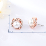 Picture of Classic Artificial Pearl Stud Earrings with Beautiful Craftmanship