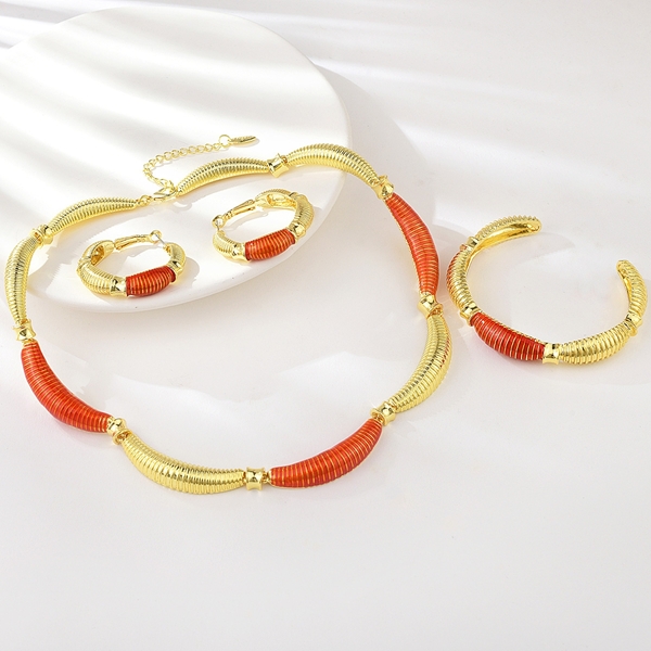 Picture of Affordable Gold Plated Dubai 3 Piece Jewelry Set from Trust-worthy Supplier