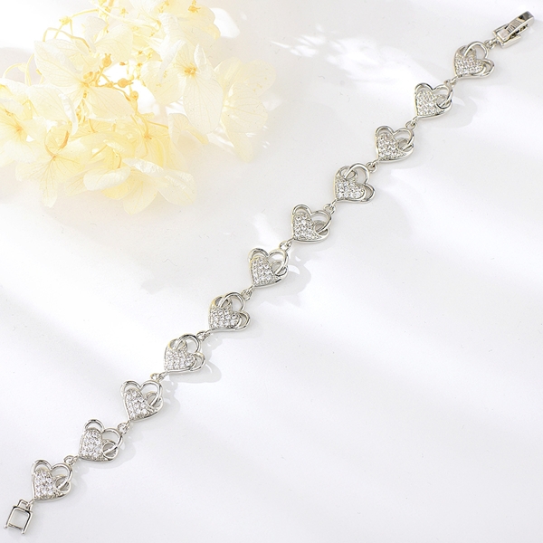 Picture of Platinum Plated Small Fashion Bracelet at Super Low Price