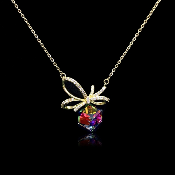 Picture of Bulk Gold Plated Zinc Alloy Pendant Necklace Exclusive Online