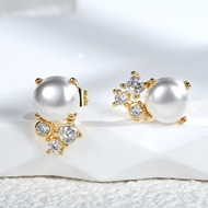 Picture of Stylish Small Artificial Pearl Stud Earrings