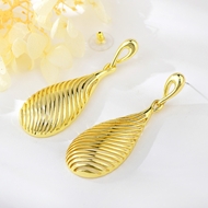 Show details for Low Cost Zinc Alloy Medium Dangle Earrings with Price