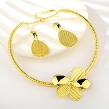 Show details for Zinc Alloy Big 2 Piece Jewelry Set in Flattering Style