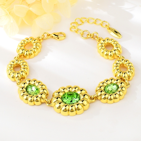 Picture of Recommended Green Artificial Crystal Fashion Bracelet from Top Designer