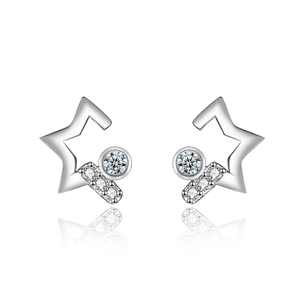 Picture of Small Platinum Plated Stud Earrings with Fast Shipping
