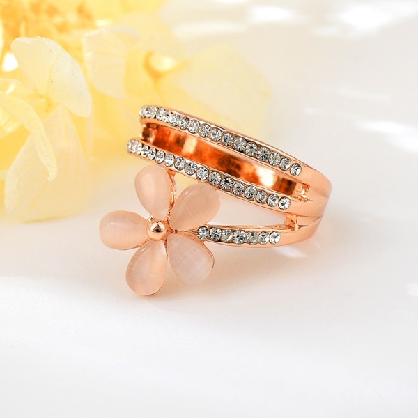 Picture of Sparkly Flower Zinc Alloy Fashion Ring