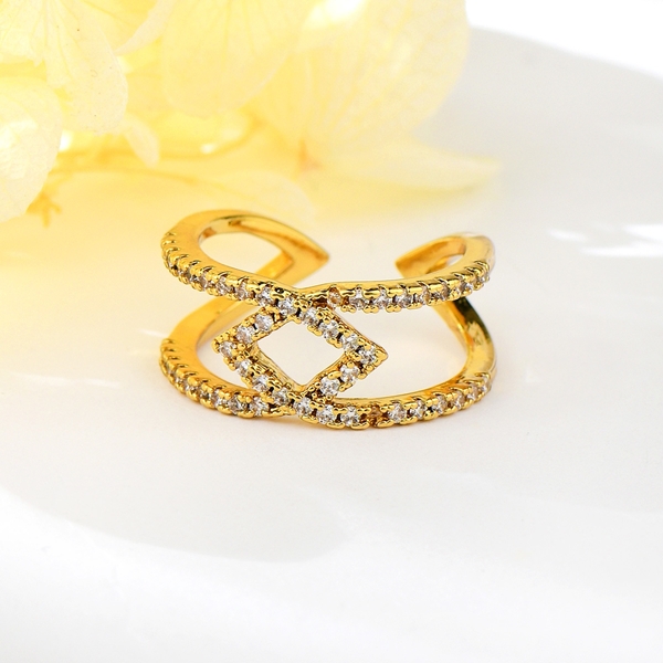 Picture of Great Cubic Zirconia Gold Plated Adjustable Ring