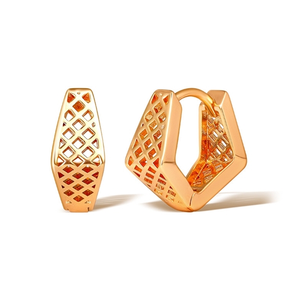 Picture of Delicate Medium Huggie Earrings with Beautiful Craftmanship
