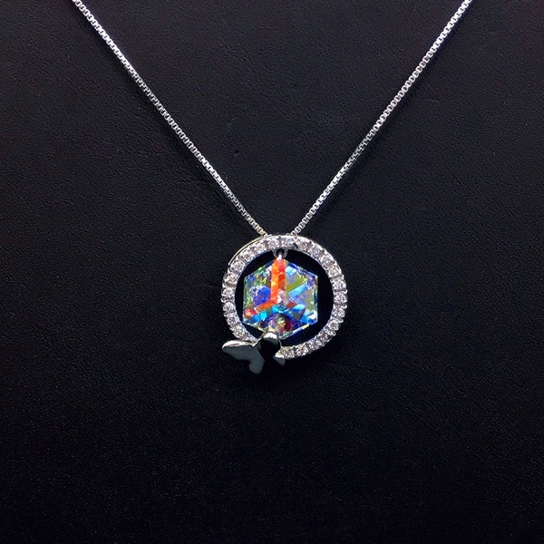 Picture of Holiday Platinum Plated Pendant Necklace with Fast Shipping