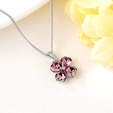 Show details for Fashion Flowers & Plants Pendant Necklace in Flattering Style