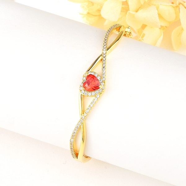 Picture of Fashion Cubic Zirconia Gold Plated Fashion Bangle