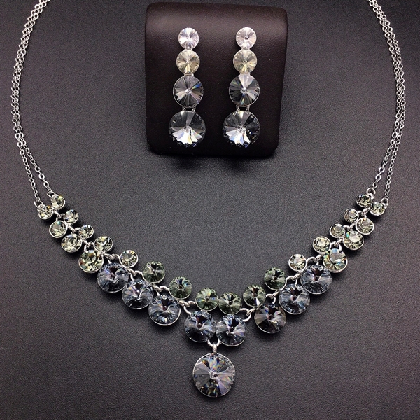 Picture of Hot Selling Platinum Plated Geometric 2 Piece Jewelry Set Online Only