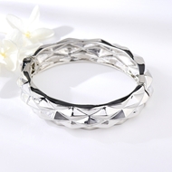 Picture of Zinc Alloy White Fashion Bangle at Super Low Price