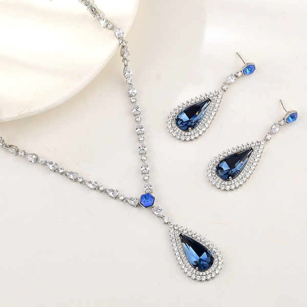 Picture of Best Swarovski Element Fashion 2 Piece Jewelry Set