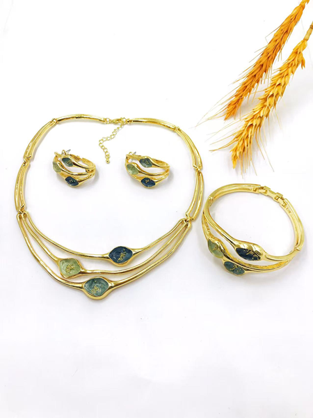Picture of Buy Gold Plated Work 2 Piece Jewelry Set with Wow Elements